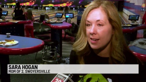 Knocking pins down with Santa at local bowling center | 28/22 News