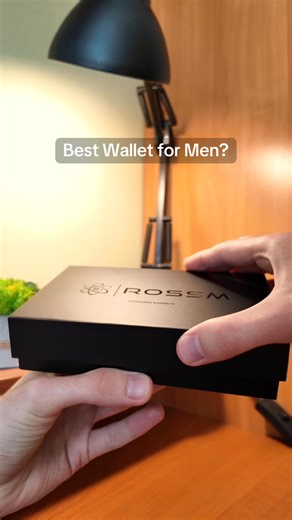 "The best wallet I've ever had" - Alex Minimalist, RFID-blocking wallet with a Lifetime Warranty and a Premium Build. Now on Sale. | RossmWallet
