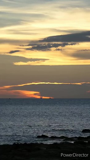 ingat negara kita bukan negara liberalisme, sekulerisme dan komunisme. negara kita berlandaskan PANCASILA !!! #toleransi