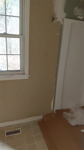 Working man, support and working men.Now this is a movement I can get behind.If you get up every day and go to work, add me up.And I'll add you back.Let's support each other, hardworking guys supporting each other.That's the way it should be #workingmensupportingworkingmen #workingmen #worklife #wmswm