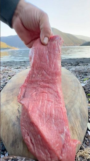 Mouthwatering Beef Roast Over Open Fire Irresistible! 🤤🔥