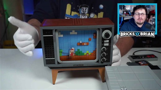 Nintendo Entertainment System (71374) LEGO Super Mario set overview