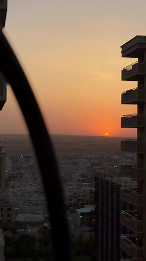 فيديوهات أنشأها Bafa (@bafa.a) باستخدام original sound - 𝐵𝒜𝑅𝒜𝒩