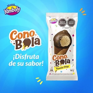 El antojo por nuestro Helado Yámboly es tan grande que querrás sacarlo de la pantalla 😍. Prueba nuestro Cono Bola con su delicioso interior de vainilla chips y su crujiente cobertura de chocolate, simplemente una delicia. 🤤 ¡Engríete con más de uno! #YámbolyLovers 😋🍦 | Helados Yámboly
