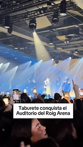 Taburete vuelve a los escenarios y conquista Valencia El grupo madrileño presenta ‘El perro que fuma’ en el Roig Arena tras un año de ausencia #valencia #noticias #lasprovincias #taburete | Las Provincias