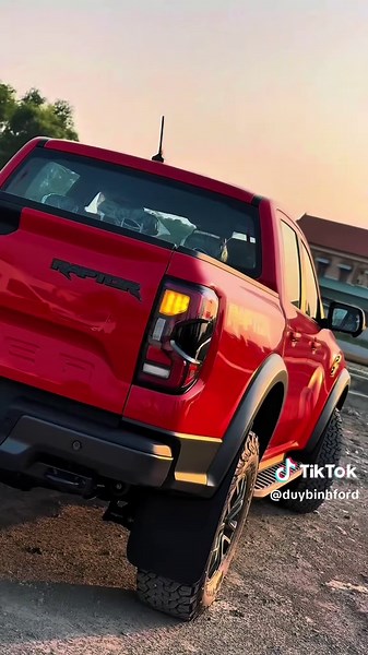 Code Orange: Ford Ranger Raptor 2025 Độc Đáo