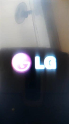 (OLD VIDEO) LG Optimus Dynamic Startup Fail at School