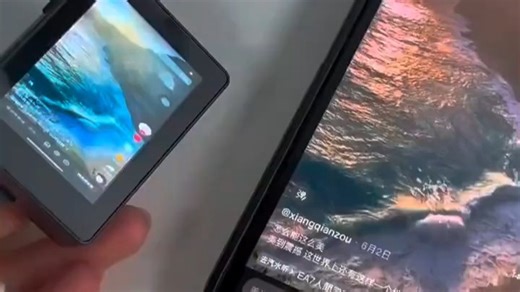 逗映FUNSNAP新款投屏自拍杆实时显示手机后置拍照神器360度旋转手持防抖伸缩杆旅游便携式自拍屏高1