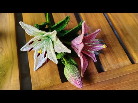 Beginners friendly crochet lily flower step by step PART - 1 💕 Crochet lily flower with buds #diy