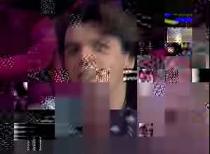 🎧 'Step by Step' est une chanson du chanteur italien Silver Pozzoli tirée de son premier album studio, Around My Dream. Le titre est sorti en single en 1985 | Passion des Années 80