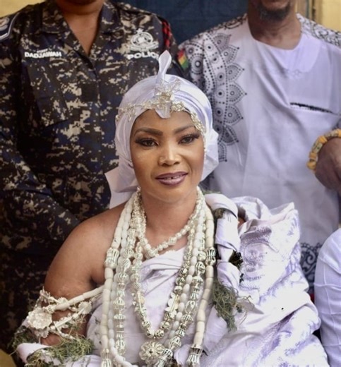 James Town British Accra installs Naa Affipong IV as queen mother