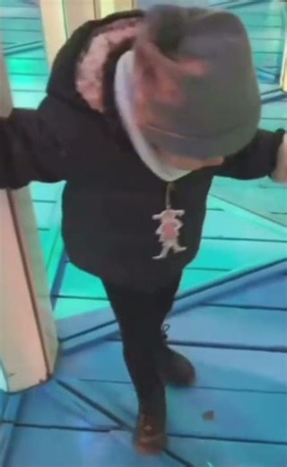 How Netflix got its intro