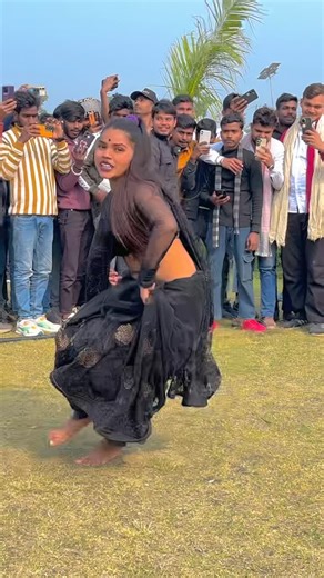 Naresh Kumar on Instagram: "Pani Bara Puja Patta Bhojpuri song viral Raj Prakash song trending Gaana Park❤️❤️🙏🙏"