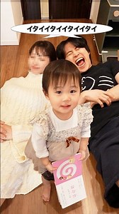 みにっくの前で奥さんと突然倒れてどっち助けるか勝負したら面白すぎたwww #shorts