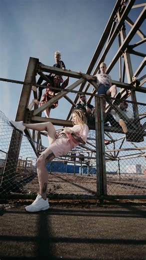 Why do some metals rust and others don’t? #shorts