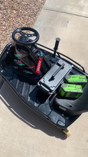 My 40v Crazy Cart is finally done! 36v #Razor controller, stock 250w motor. #crazycart #driftcart