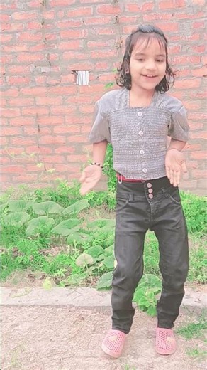 Badal barsa bhi choli #akriti# official #dancer ❣️❣️