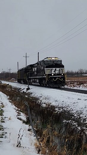 NS Norfolk Southern AC44C6M 3971 does a fast pass on the Wabtec test track with MBTA 1072! 121025