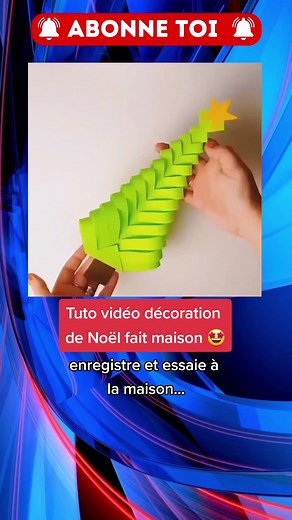Tuto décoration de Noël facile, comment fabriquer déco de Noël fait maison, origami facile avec les enfants. Sapin de Noël diy #pourtoi #pourtoipage #diy #decorationdenoel #decoration #noel #faitmaison #deconoel2022 #craft #origami #tuto #tutorial #christmas #christmastree #viraltiktok #viral
