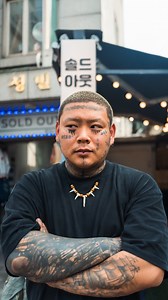 7.5M views · 341K reactions | 142/500 - Seoul Through the Lens - Kang Ji Hoon 강지훈 Never read a book by its cover ! #travel #photography #seoul #portraitphotography #korea | ItsBleg | Facebook