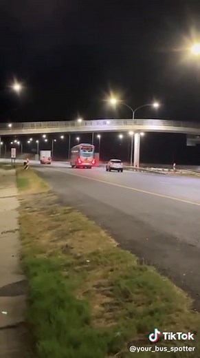 Explore Daily Travel Options with Intercape and Eagle Liner