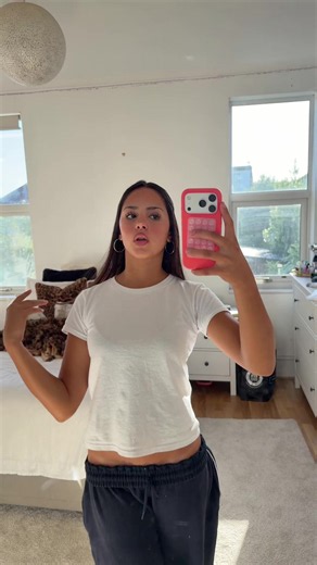 freya lee 🍸 (@freyaleesgrwms)’s video of How To Make Iced Coffee At Home