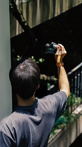 🖐 Quick to shoot, quicker to transfer. Wrist comfort meets storage power — the PGYTECH Wrist Strap Air Card Reader Case keep you light, fast, and always connected. 📂⚡ #pgytech #camera #cardreadercase #cardreader #cfexpress #camerastrap #wriststrap #photography #sdcard #sony #nikon #dji #fujifilm | PGYTECH Global