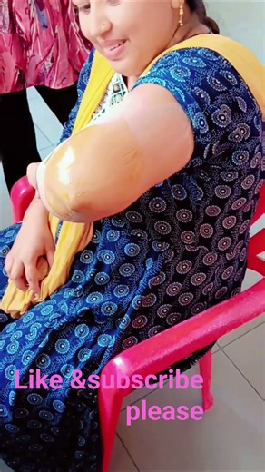 Class work... How to apply wax in hand