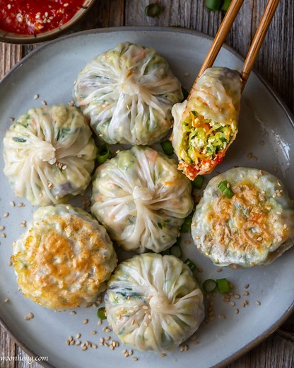 The Best vegan Dumpling wrapper bun with juicy filling - WoonHeng