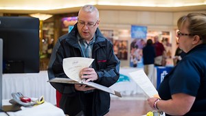 Looking for job? Career fair a chance to gauge options