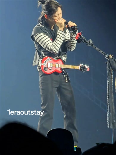 Felixのハン・ソロカバー「Hold My Hand」特集