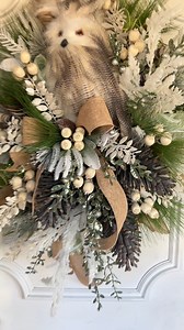 “How did you make that wreath?” We get that question a lot, and we teach it all inside Design School. Ready to learn? Just drop design school in the comments and we'll send you the information. | DecoExchange