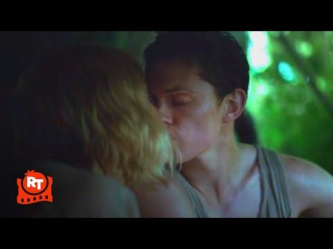 Chaos Walking (2021) - Tom Holland Kisses Daisy Ridley Scene | Movieclips
