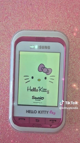 KittyGlendis on TikTok