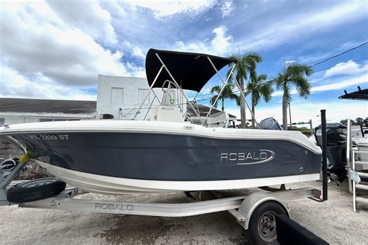 2020 Robalo R180 Center Console Center Console for sale - YachtWorld