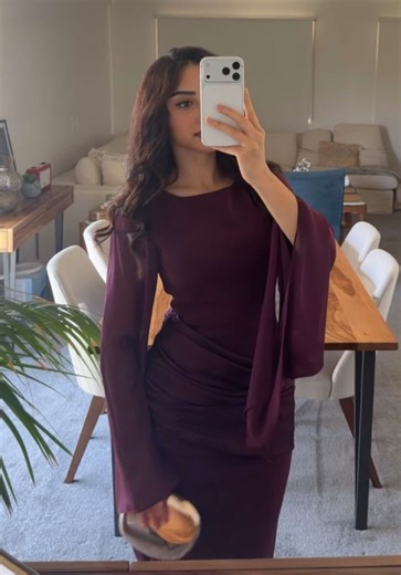 Elegant and Minimal Modest Fashion Inspiration