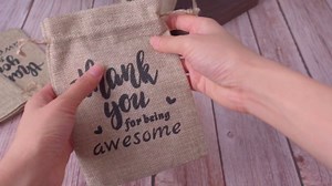 Silkfly 50 Pcs Thank You Burlap Gift Bags 5 x 7'' Small Jute Bags with Drawstring DIY Burlap Treat Bags Linen Jewelry Pouch for Thanksgiving Wedding Christmas Employee Appreciation (Thank You)