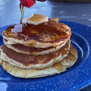 How to Make the Perfect Pancake! 😋 | Kent Rollins