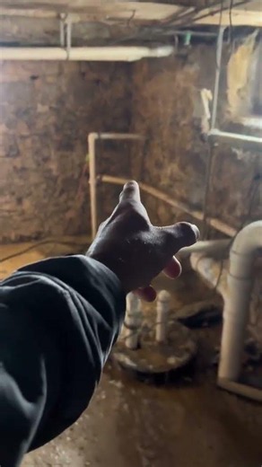 #plumbing #pro #beapro #build #construct #construction... #Shorts #chris_sbrocco