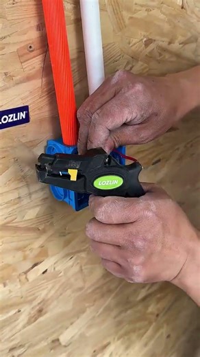 Smooth Cutting Technique Demonstration ⚡🪚