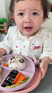 1.2M views · 67K reactions | มื้อเช้าที่แสนอร่อย #ต้าวแฝดโซลโมเน่ | จิราพร ตันติวิทย์ | Facebook