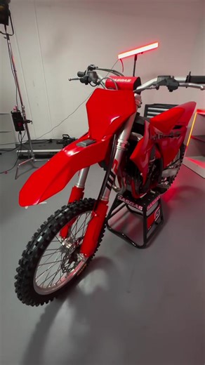 Your ride, upgraded. 📱 The GASGAS App, Connectivity Unit Offroad, and GPS Sensor give you full control — from power tweaks to lap‑time drops. ✊ Your ride, your rules. #GASGAS #GetOnTheGas #Motocross