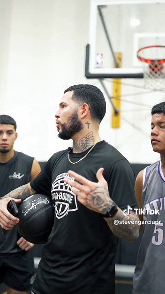 Steven Garcia - Basketball Coach and Life Coach in Puerto Rico