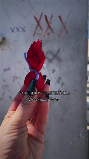 Explore New Orleans' Famous Cemetery: A Haunting Journey