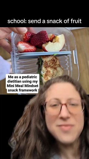 Does your school or preschool have 'fruit snack' time? My kids tell me they're starving by this time and fruit isn't enough... I know that, because it's my job as a pediatric dietitian to know that. It's not your fault, you're doing the best you can with the tools you have. Here's my game-changing (super simple) tool: the Mini Meal Mindset 👉 High iron food (yes, all iron foods have protein, not all protein foods have iron) 👉 High energy food 👉 Fruit or a veg Now tell me: Are you going to star