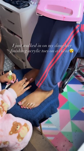 Dajanae💕Bay Area•Oakland Ca “Nail Tech on Instagram: "I just walked in on my daughter finishing acrylic toes on a client😮‍💨 @nailzby_kirah she did hands and feet 🤏🏽 Book my daughter @klaweddbykirahh Want to be your own boss?! “Nail tech Get our Ebook “The ultimate beginner nail guide” If you’ve been dreaming of starting your nail business, gaining loyal clients, and creating a career you love — this is your sign. 📖 Packed with tips, strategies, and insider secrets from my own journey, this