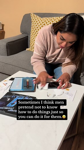 Magic John Peel - Easy Phone Screen Protector Installation Tutorial