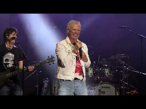 Glass Tiger - Don’t Forget Me (When I’m Gone)(CNE Bandshell 2026)