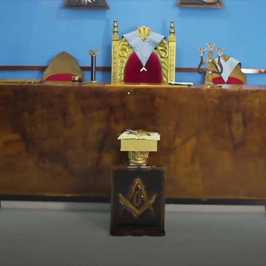 Convite Exclusivo! Participe de uma Reunião Secreta ao vivo com Mestres em várias lojas do Brasil. 100% online! Descubra como criar relacionamentos e conhecer um maçom na sua região. Aprenda 3 lições sobre prosperidade maçônica. Inscrito? Entre no nosso Grupo VIP para conversar com um mestre e receber conteúdos valiosos! Nós temos lojas espalhadas pelo Brasil, esperando por você! | Marcilio Rodhe