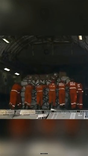 India Sends 37.5 Tonnes of Relief Aid to Nepal | HADR Mission #india #nepal #flood #aids